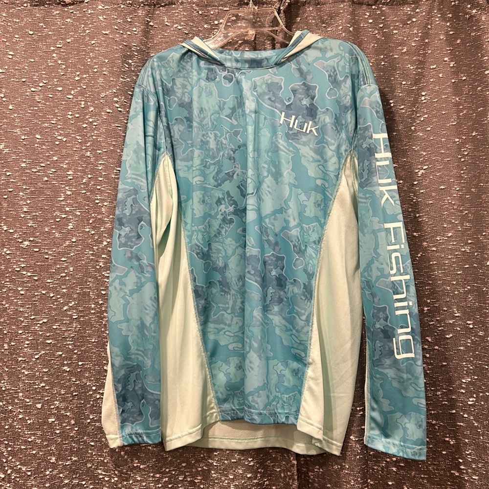 Huk performance fishing shirt